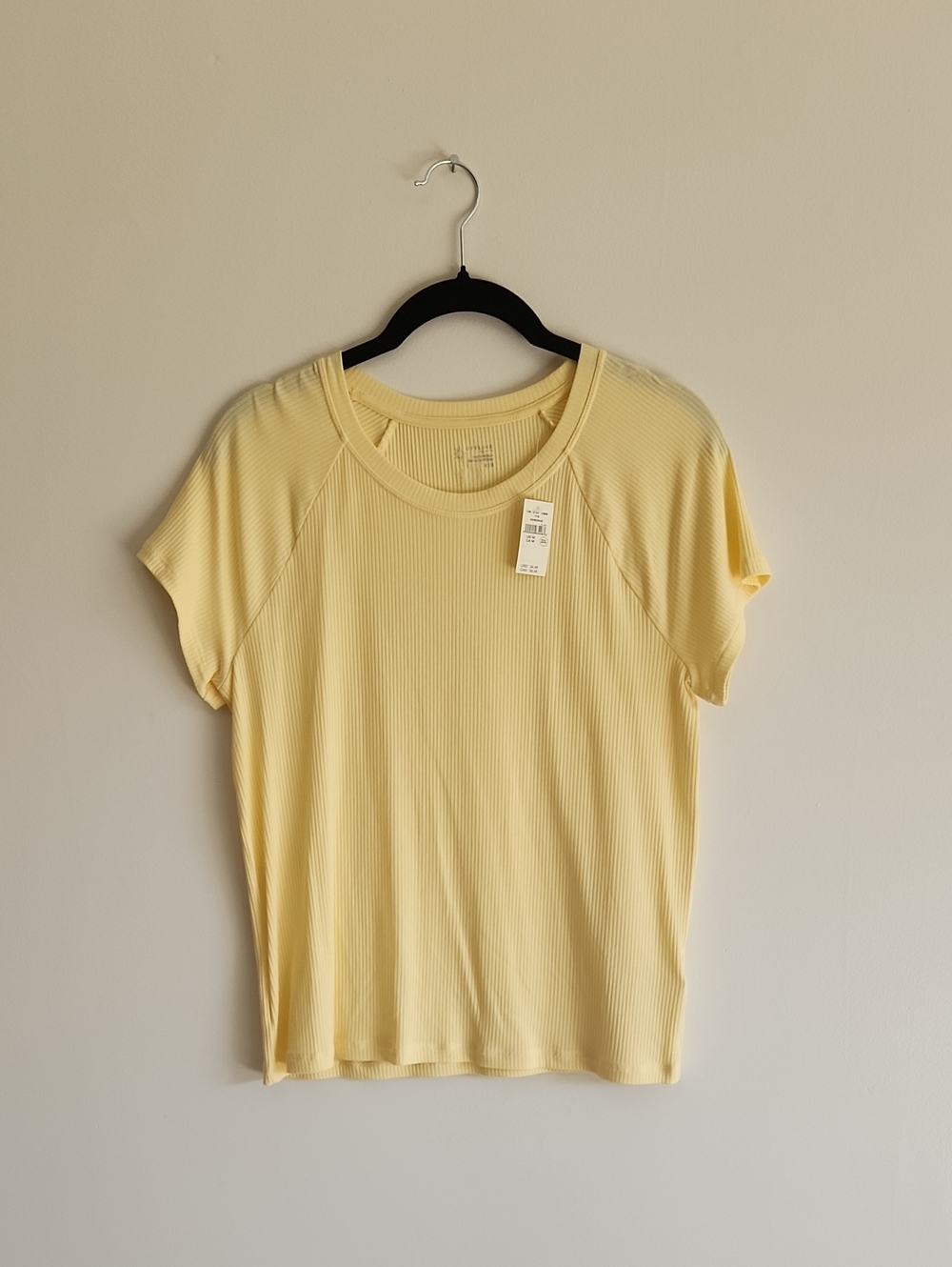 aerie - NWT Yellow Notes Thumbs Up Rib Tee - M